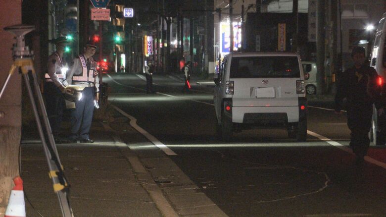 「歩行者とぶつかった」軽自動車と高齢女性が衝突　女性は意識不明の重体　ごみを出そうと道路を横断か・・・福岡・春日市｜FNNプライムオンライン
