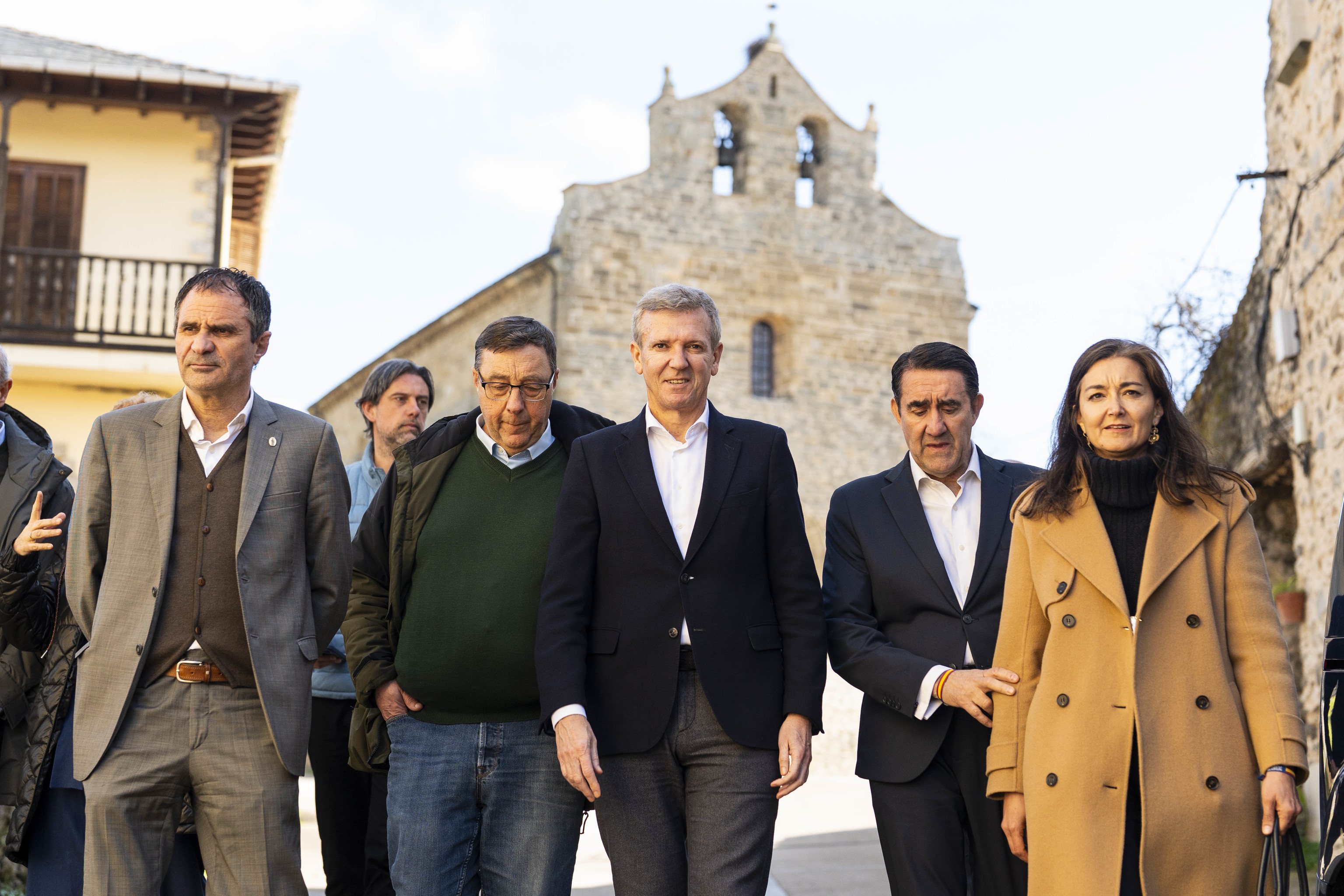 Rueda se vuelca con Ma�ueco y llama a unir Galicia y Castilla y Le�n frente a la "discriminaci�n" del Gobierno en infraestructuras