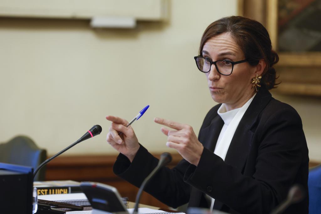 M�nica Garc�a, este jueves, durante una comparecencia en la Comisi�n de Sanidad del Senado.