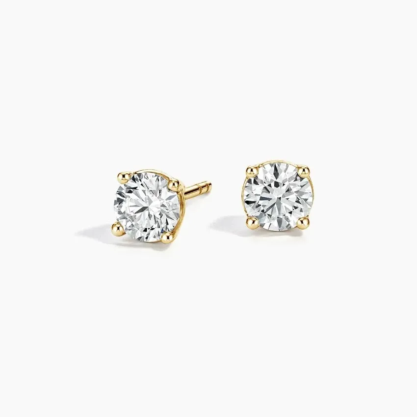 Best Graduation Gifts for Her 2026: College and High School Grad Gifts