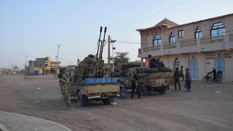 Ministri uccisi e russi in fuga: i jihadisti all’assalto del Mali