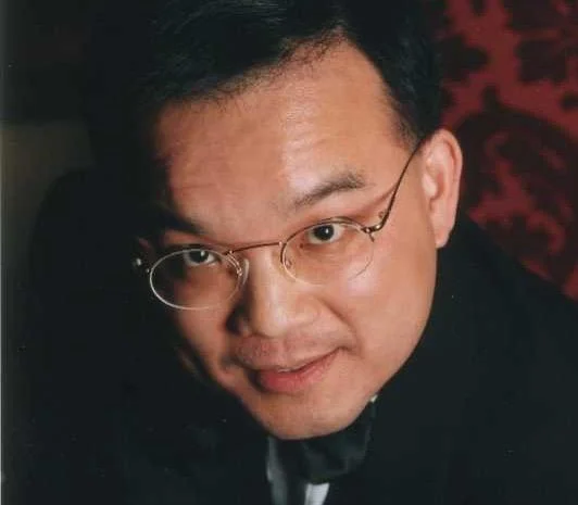 kennethlaw.jpg 