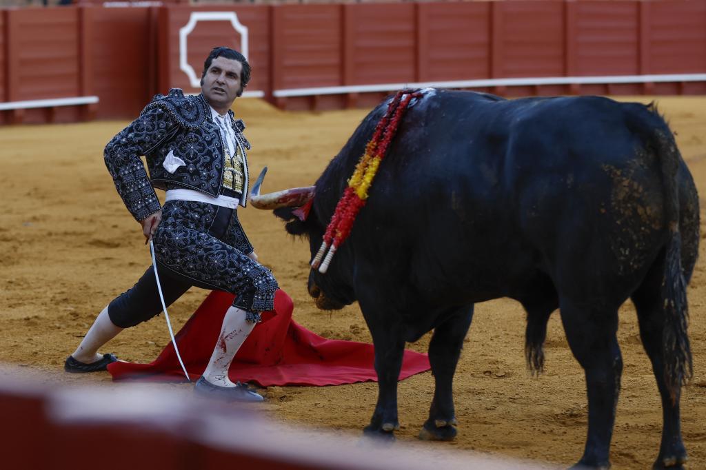 Morante, el Domingo de Resurrecci�n en Sevilla, cuando cort� dos orejas
