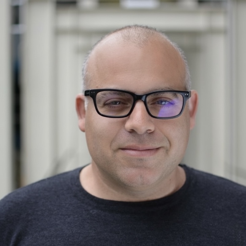 headshot of Oded Chief Revenue Officer at Duda