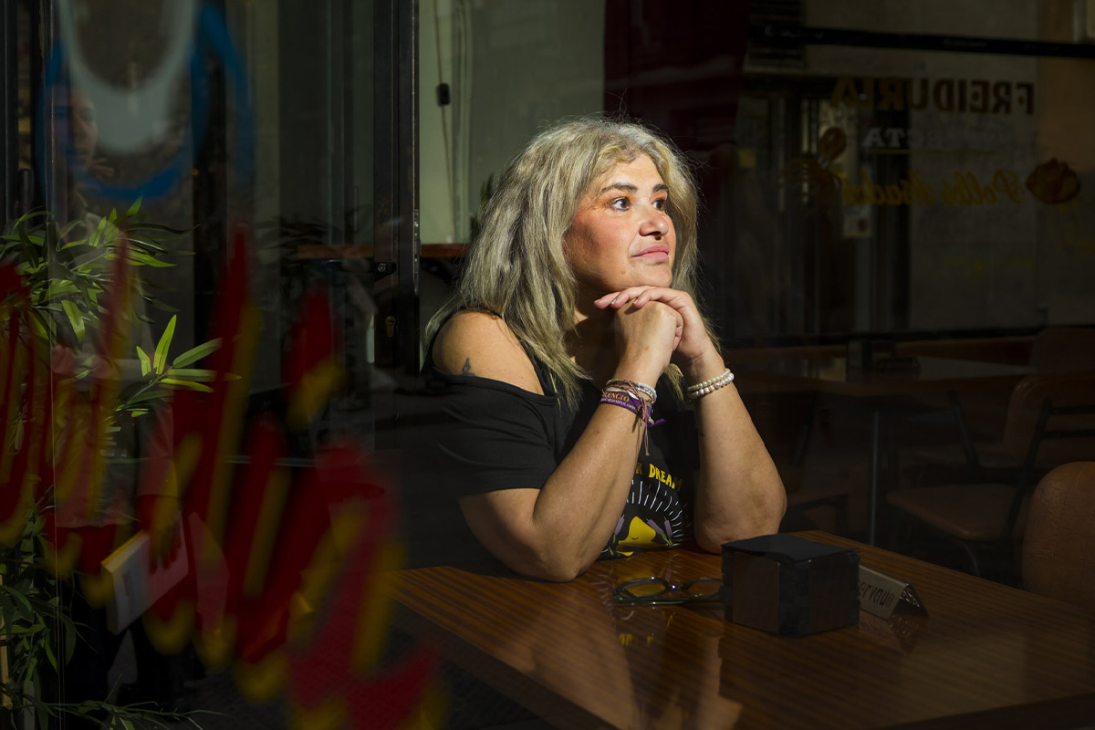 �Los fascistas son ellos. La socialdem�crata, progresista y feminista sigo siendo yo�, asegura
Etxebarria. La narradora, psic�loga y tuitera tambi�n describe su particular proceso de conversi�n
ideol�gica: �La cancelaci�n para m� fue como la ca�da del caballo de san Pablo. Sin eso, no s� si
hubiera abierto los ojos, pero a partir de ah� comenc� a cuestionarme el edificio entero�.