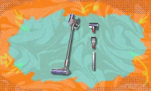  Dyson V8