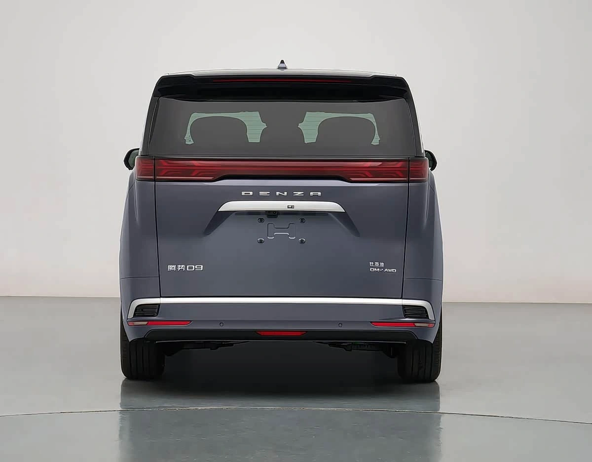 比亚迪第二代腾势 D9 官宣 4 月 27 日上市,预售价 38.98 万元起 http://img3.autoimg.cn/chejiahaodfs/g34/M01/78/0F/620x0_1_autohomecar__ChxpV2nEmjqAavf-AAFVD_iH8q0497.jpg