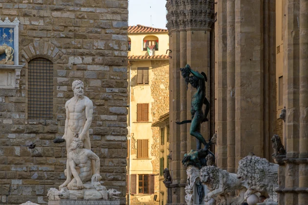 Sculptures of Hercules and Cacus by Baccio Bandinelli and Perseus with the Head of Medusa by Benvenuto Cellini, Piazza della Signoria, Florence, Italy.