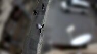 防犯カメラに犯行・逃走の様子　東京・葛飾区の金塊2kg強奪