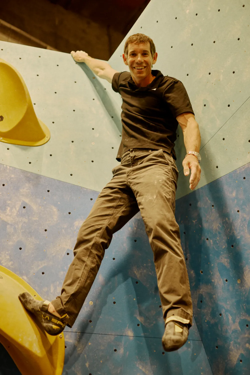 Alex Honnold stopped by a L.A. climbing gym for a FYC event celebrating his Netflix special Skyscraper Live on Sunday.