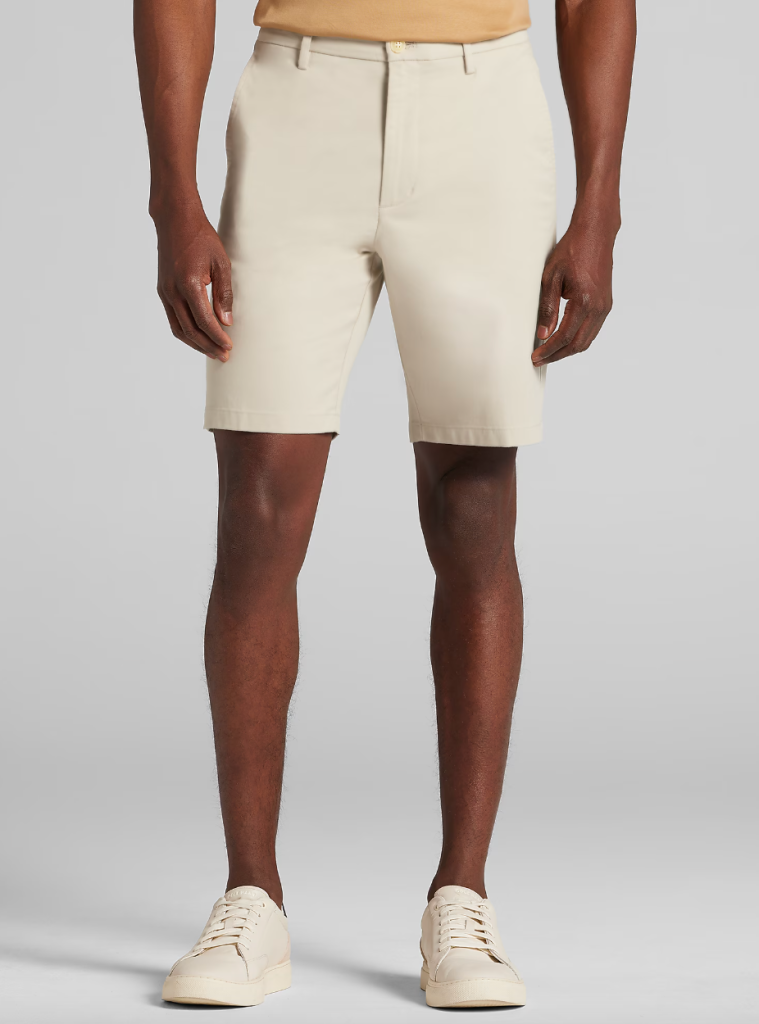 Best Travel Clothing: A Packing List for Men & 10 Pieces to Buy