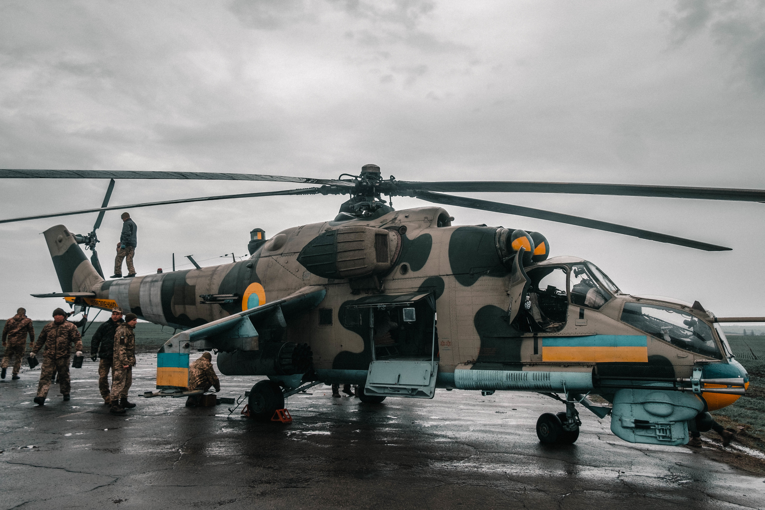 Helic�ptero ucraniano Mi24.