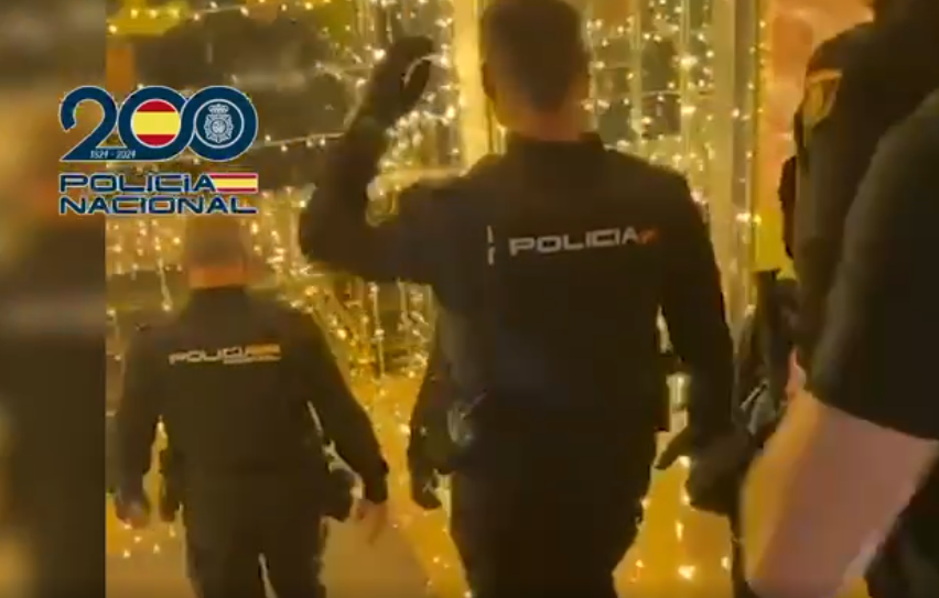 Redada policial en un karoke chino de Usera con seis detenidos