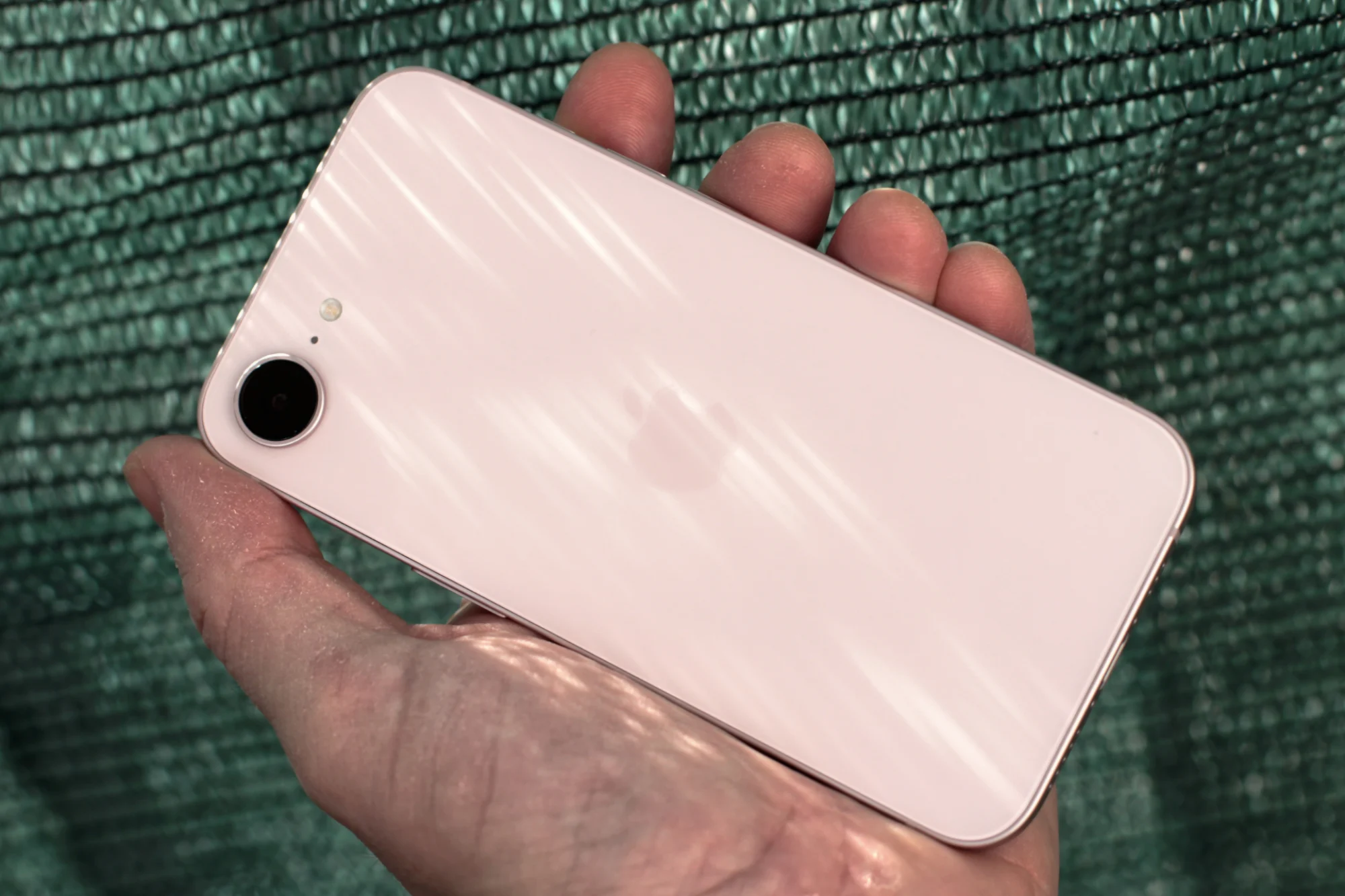 Apple iPhone 17e