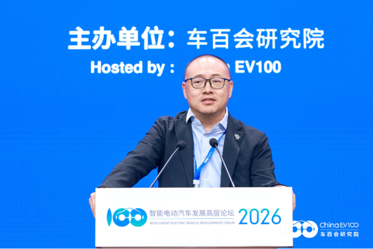 物理AI时代,为什么需要一颗“舱驾融合”芯片?