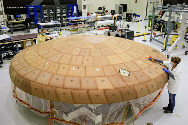 The Artemis II capsule heat shield in the clean room at NASA’s facilities.