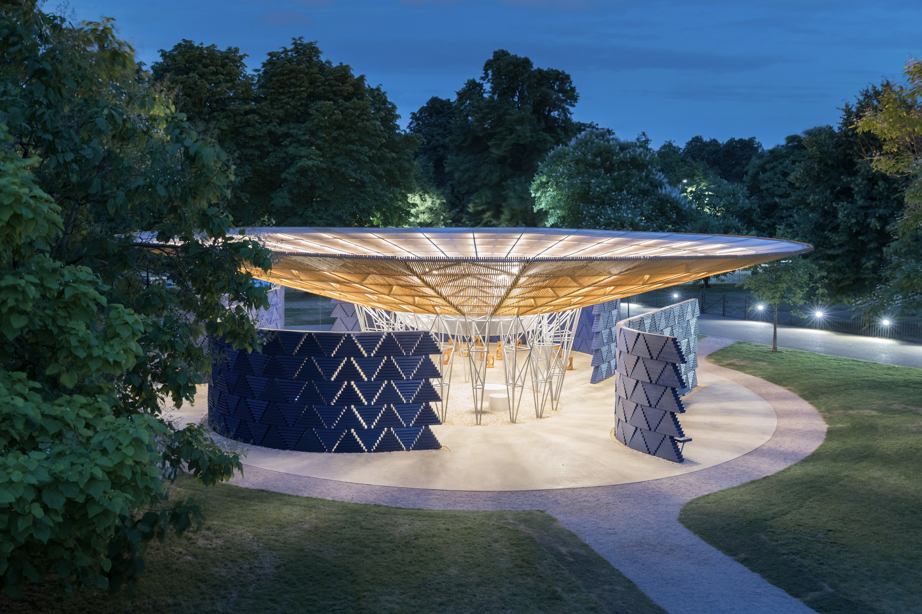 El Serpentine Pavillion de 2017 en Kensington Gardens, uno de los que ha tenido m�s �xito.