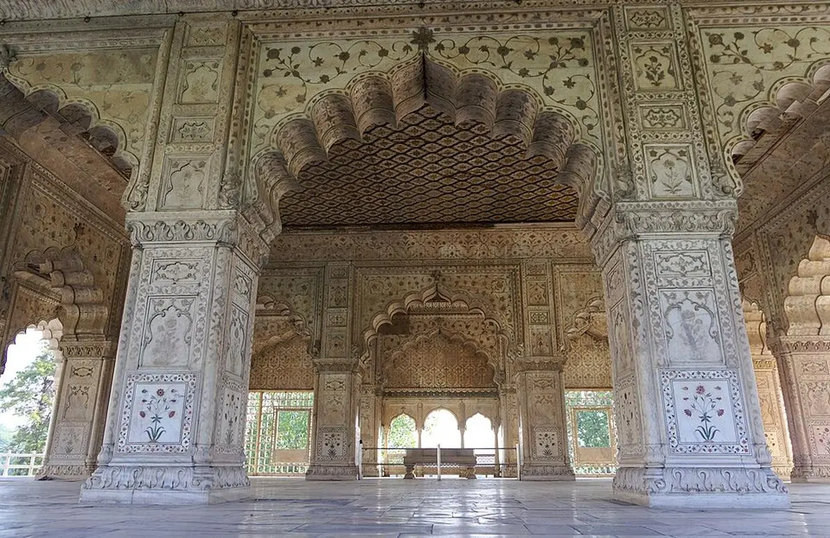 A picture of the Diwan-i-Khas, Red Fort, New Delhi. The rationalist emphasis on geometry, championed in Akbar’s education reforms, found direct expression in the precise proportions of Mughal monuments. A picture of the Diwan-i-Khas, Red Fort, New Delhi. The rationalist emphasis on geometry, championed in Akbar’s education reforms, found direct expression in the precise proportions of Mughal monuments.