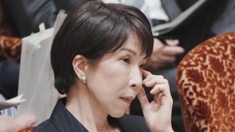 Takaichi: “Dormo troppo poco e mangio male”. Lo sfogo della premier può cambiare il Giappone