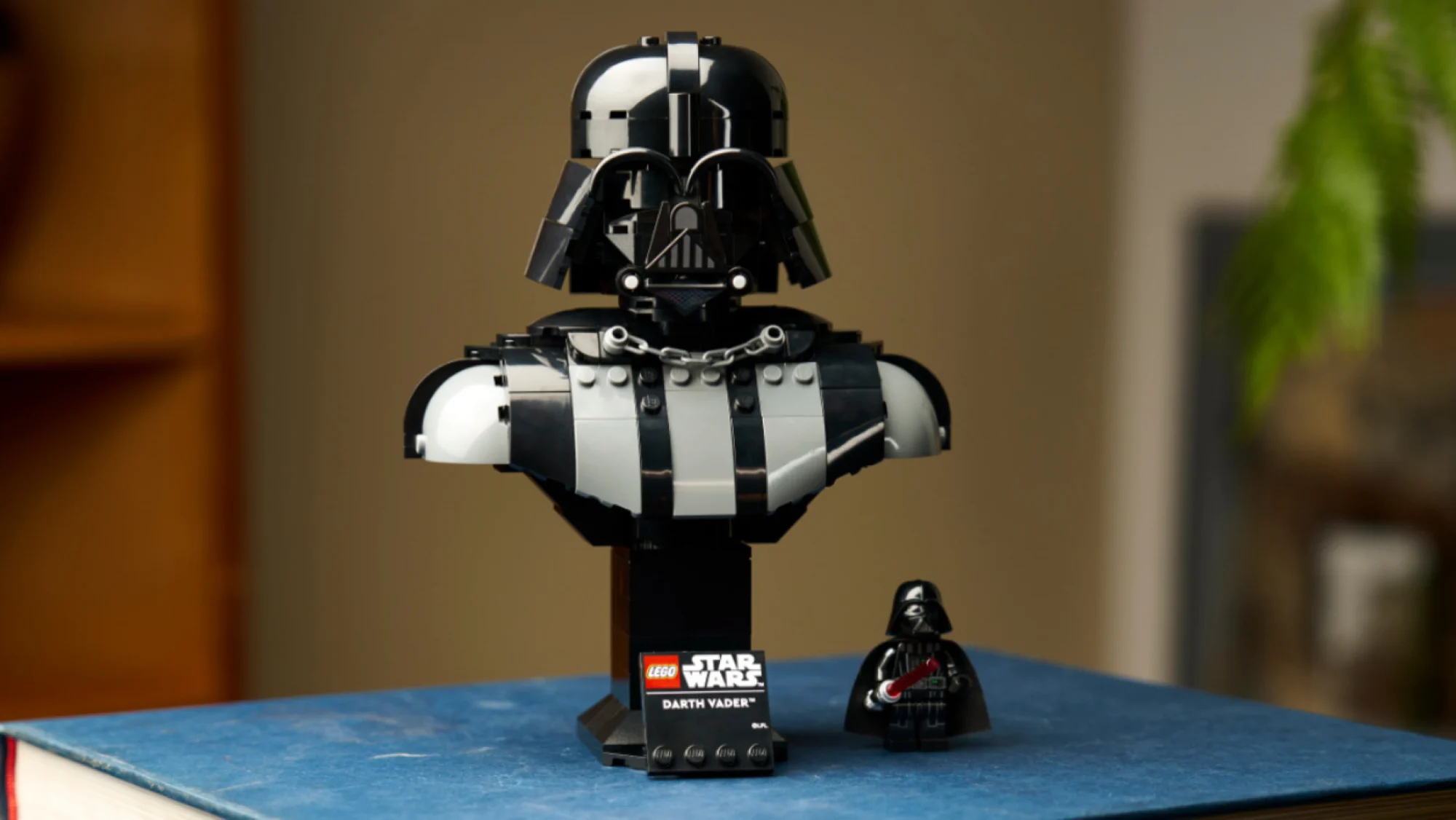 Lego Star Wars Darth Vader Bust (75439)