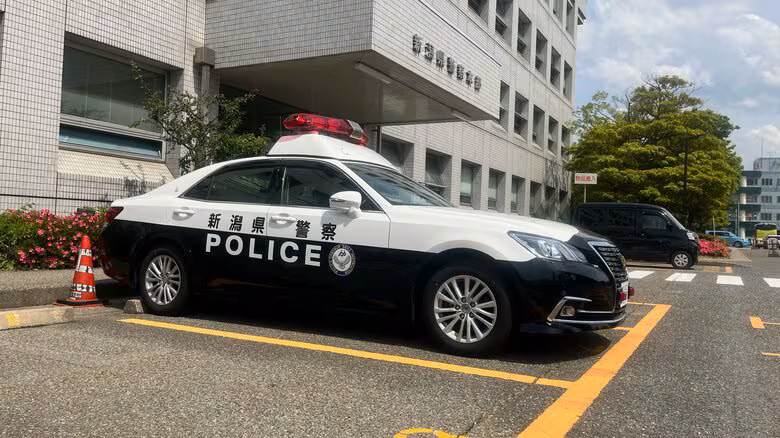 普通運転免許で”トラック”を運転した疑い　“無免許運転”でパキスタン国籍の男2人を逮捕「運転したことは間違いない」　新潟・北区｜FNNプライムオンライン