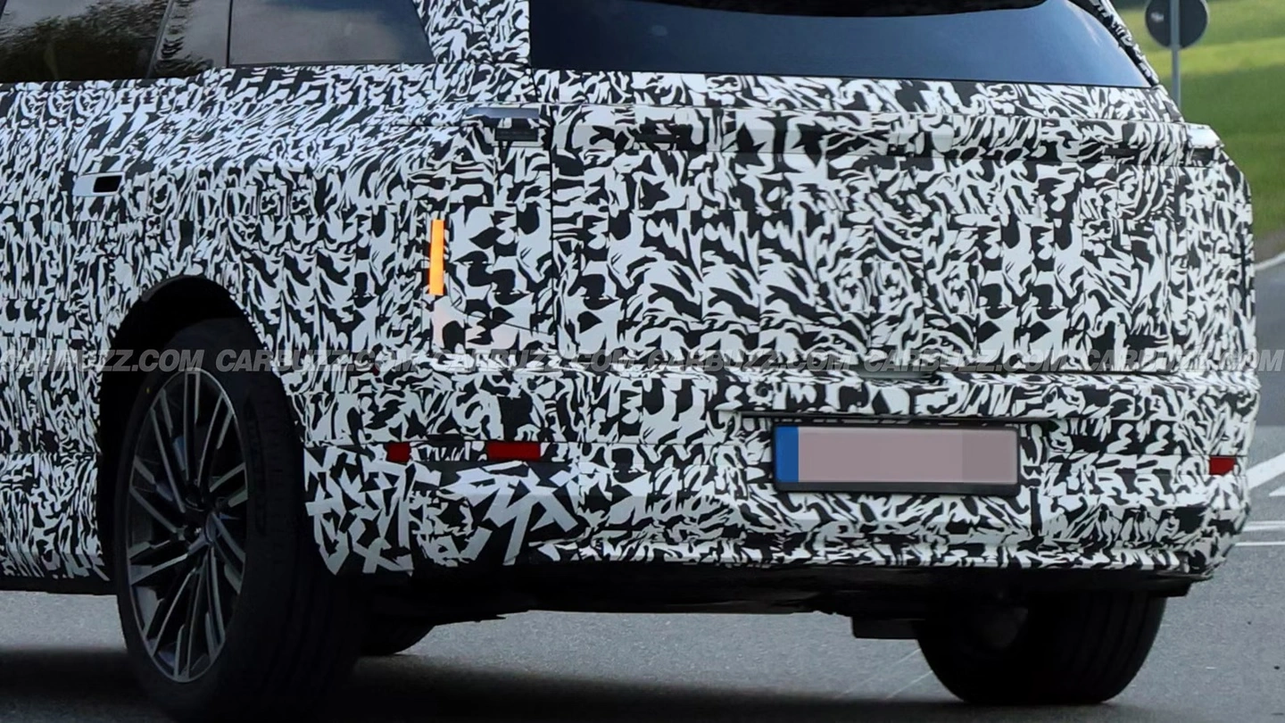 雷克萨斯 TZ 纯电三排座 SUV 纽北测试图曝光