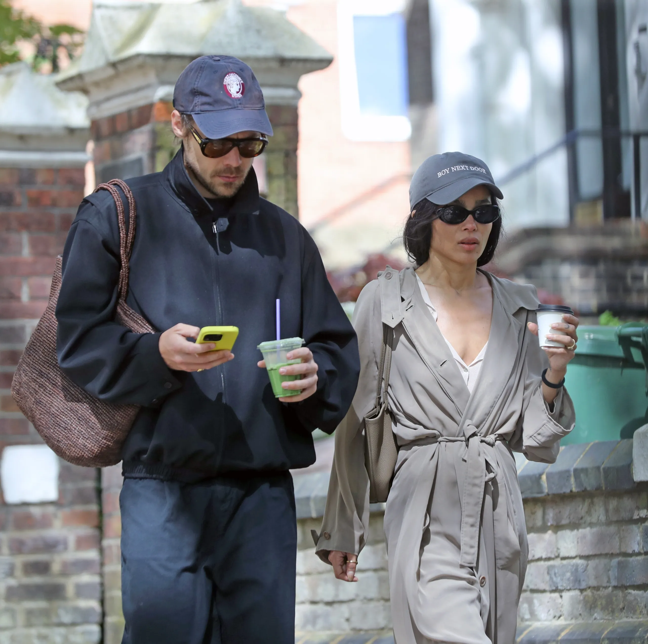 PREMIUMEXCLUSIVE London UNITED KINGDOM Harry Styles and Zoe Kravitz sleep in separate beds during UK stay despite cosy...