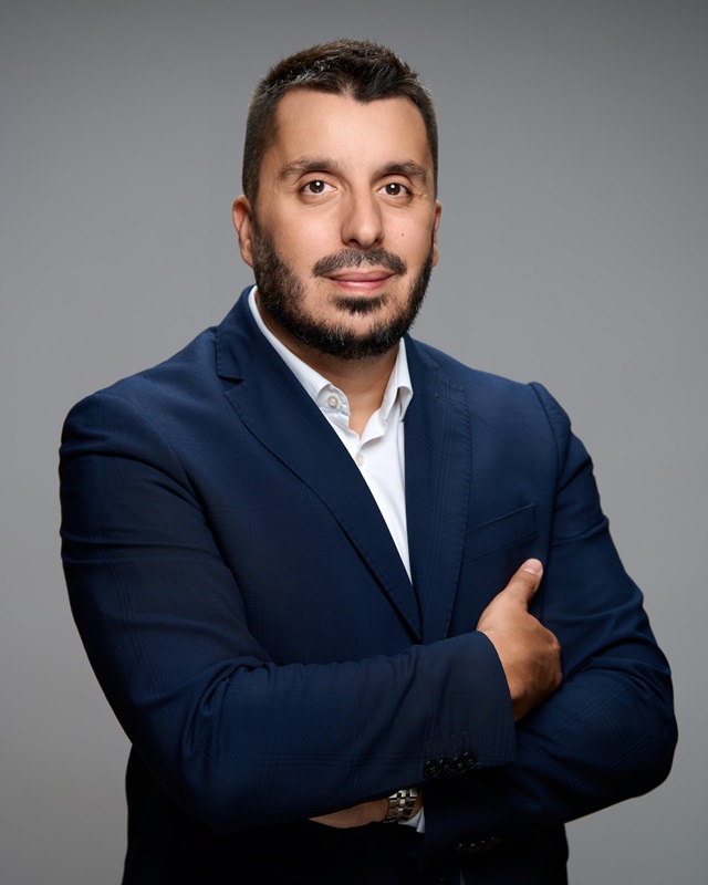 Drago Kažić kompanija One