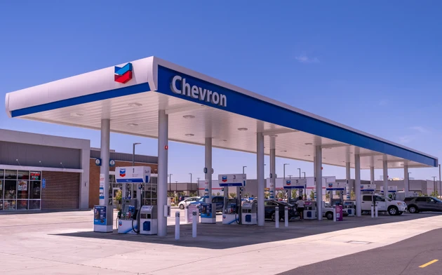 Large Chevron Gas Station in Natomas, CA