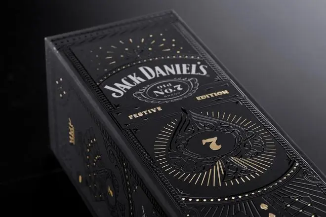 Jack Daniel’s Diwali package builds on the brand’s visual identifiers using black, white and gold Jack Daniel’s Diwali package builds on the brand’s visual identifiers using black, white and gold