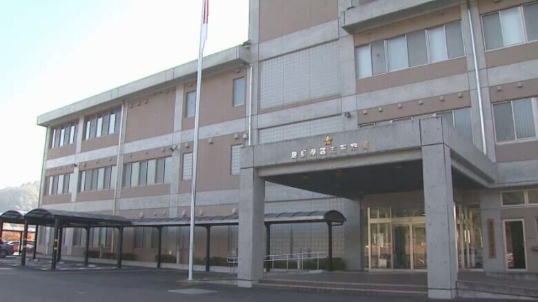 【続報】国道54号の全面通行止め解除　普通乗車と軽乗用車の衝突事故で2人搬送ともに軽傷の模様（島根）｜FNNプライムオンライン