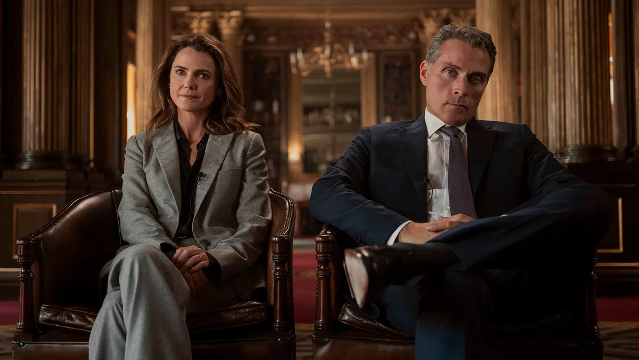 (L to R) Keri Russell as Kate Wyler, Rufus Sewell as Hal Wyler in episode 305 of The Diplomat.