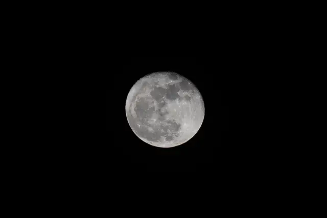Foto de la Luna desde Orión