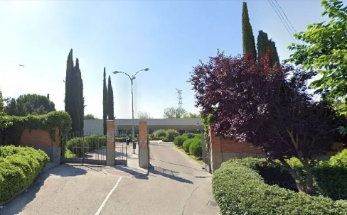 Entrada al tanatorio municipal de San Fernando