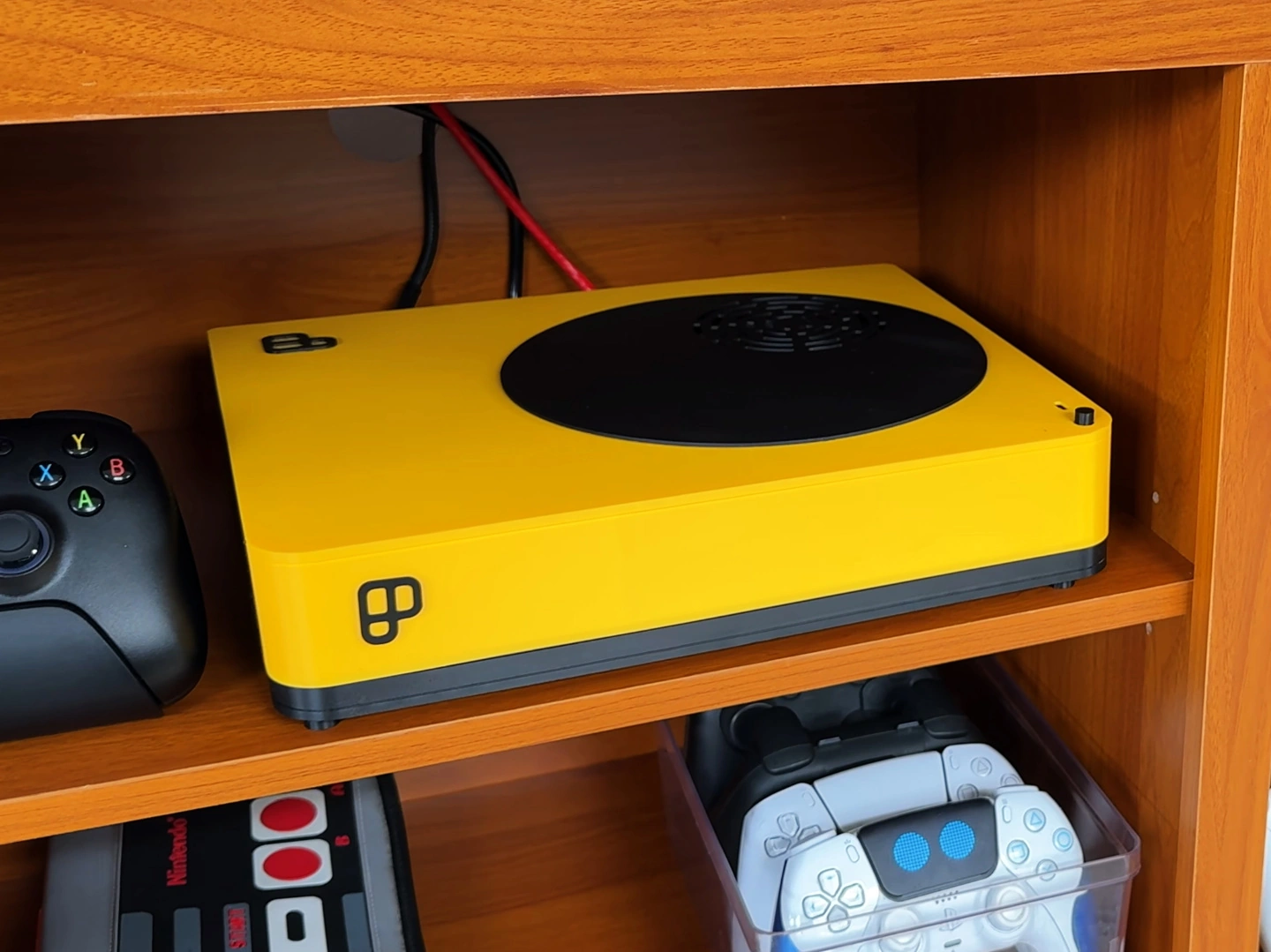 EmuDeck 团队推出 Playnix 迷你主机:AMD 锐龙 5CPU、RX 9060 XT 显卡,1139 美元