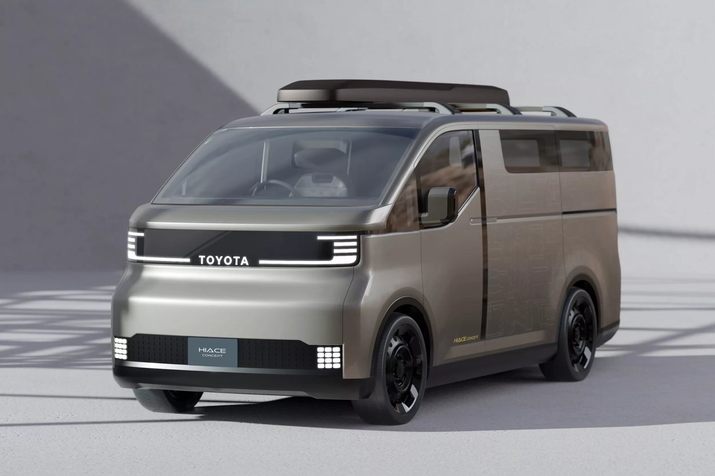 22 年磨一剑:下一代丰田“海狮”HiAce 有望明年发布,外观大改