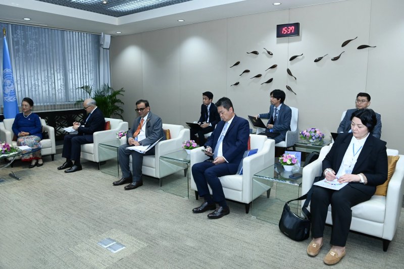 2026/04/hgwcrk8aeaegktm-1776690172.webp + Jeyhun Bayramov meets UNESCAP chief in Bangkok - PHOTO News about - Jeyhun Bayramov meets UNESCAP chief in Bangkok - PHOTO