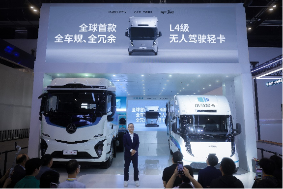 2026北京车展观察(下):汽车被AI重新定义,人车交互模式重写