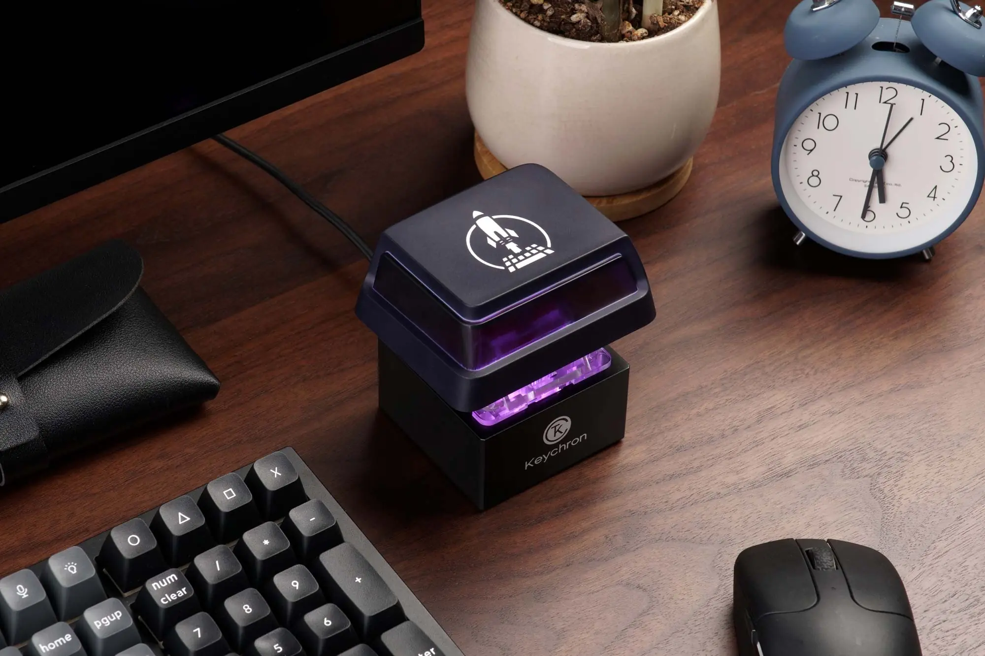 Keychron 推出 4× 单键巨轴键盘 Q0 Mini 8K,支持 8000Hz 回报率