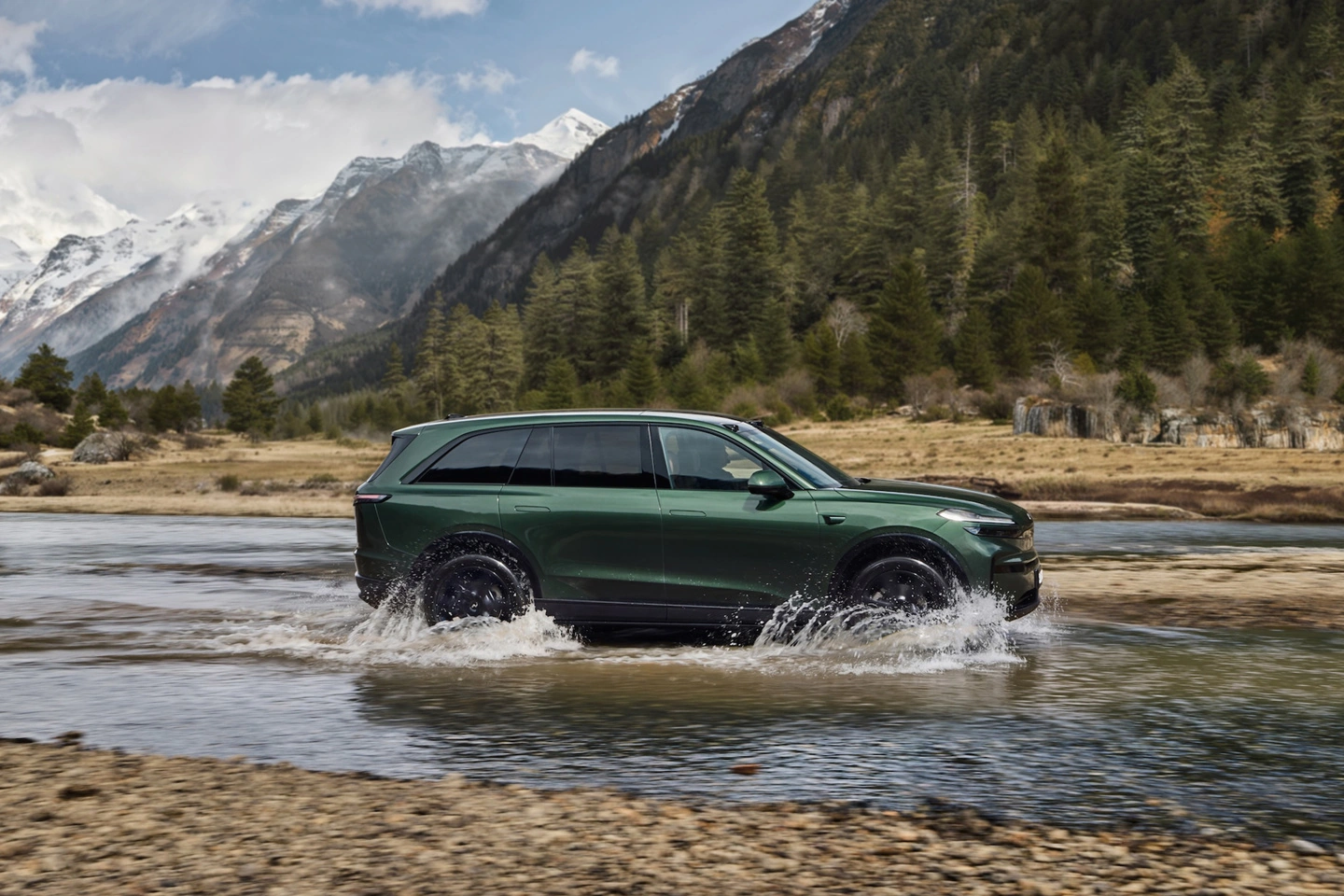 蔚来乐道 L80 大五座 SUV 更多官图公布:明起预售,全球旗舰级智能软硬件上车