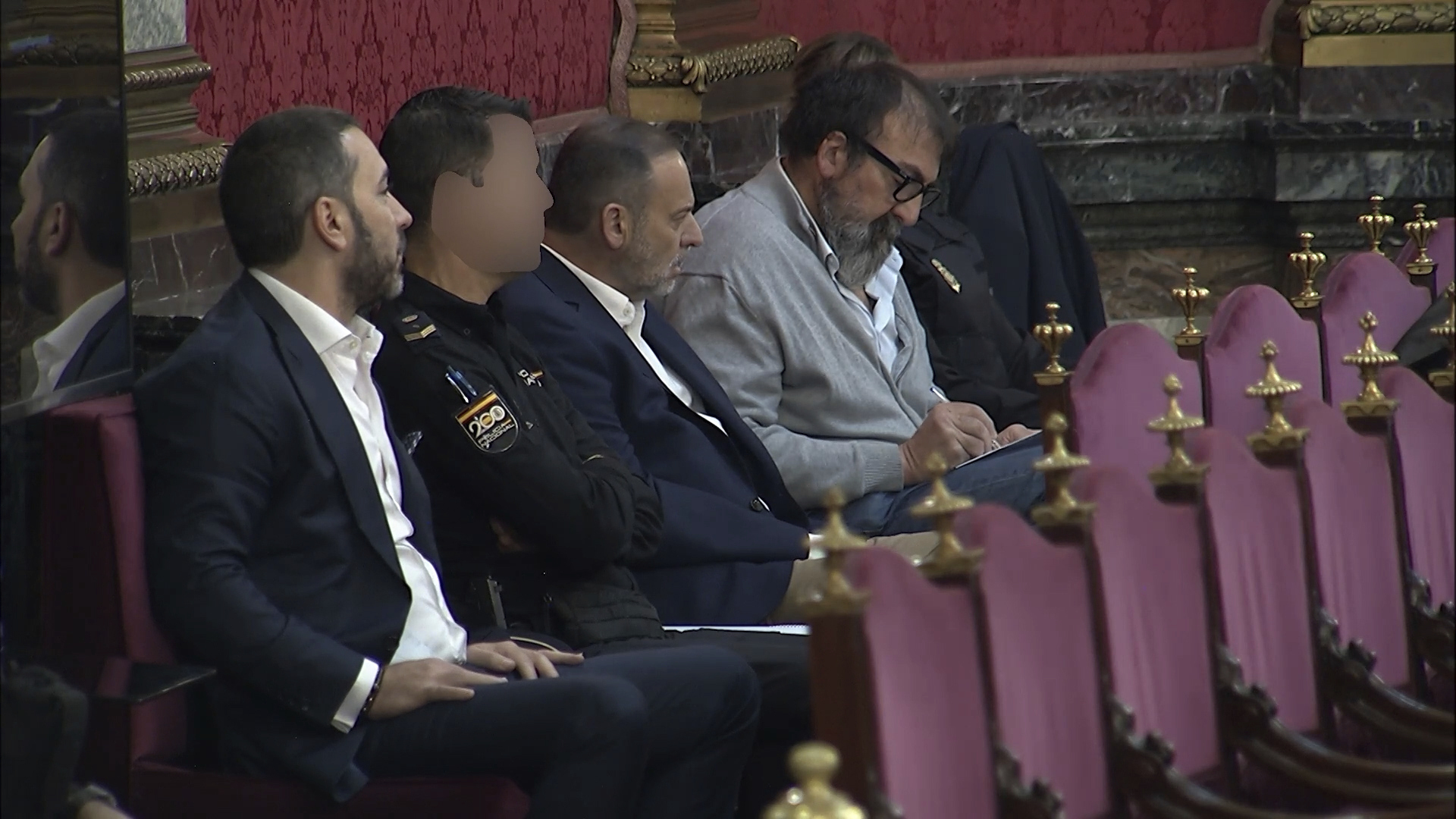Jos� Luis �balos y Koldo Garc�a, durante el juicio en el Tribunal Supremo.