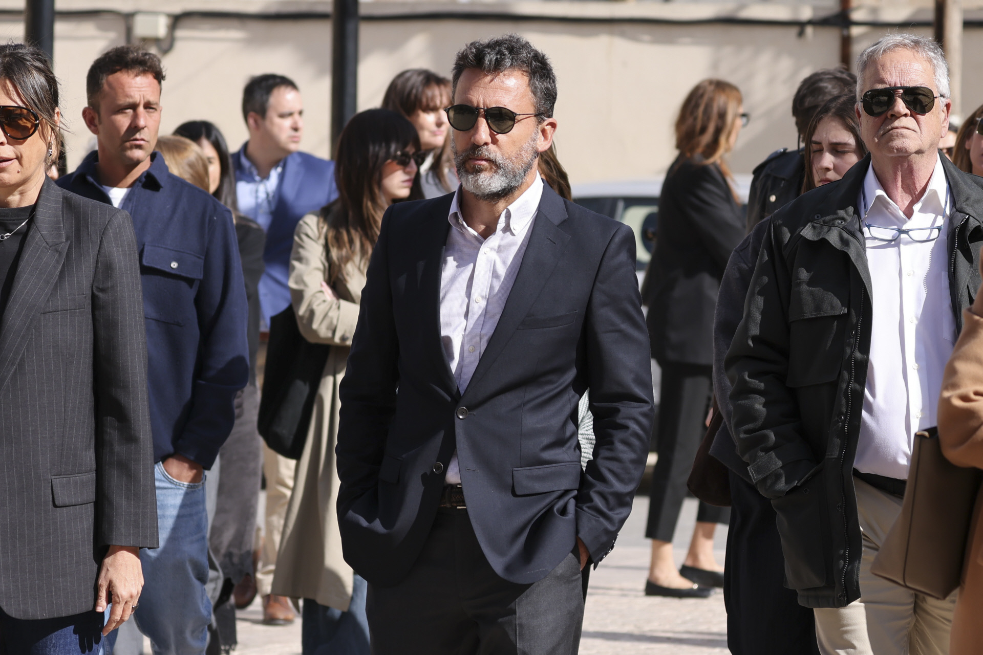 Jos� Luis Cabrera en el funeral de Goyi Ar�valo