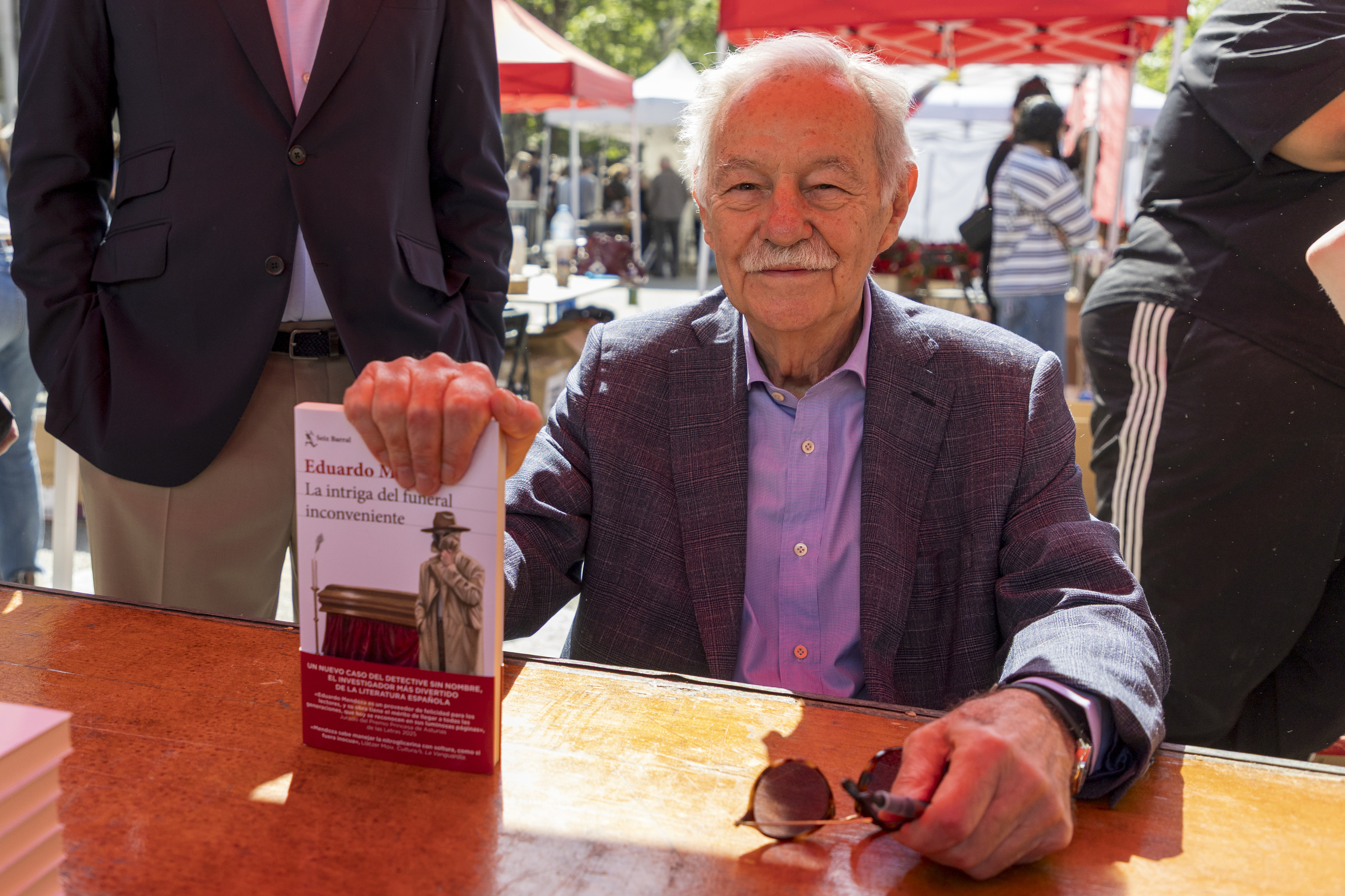 Eduardo Mendoza