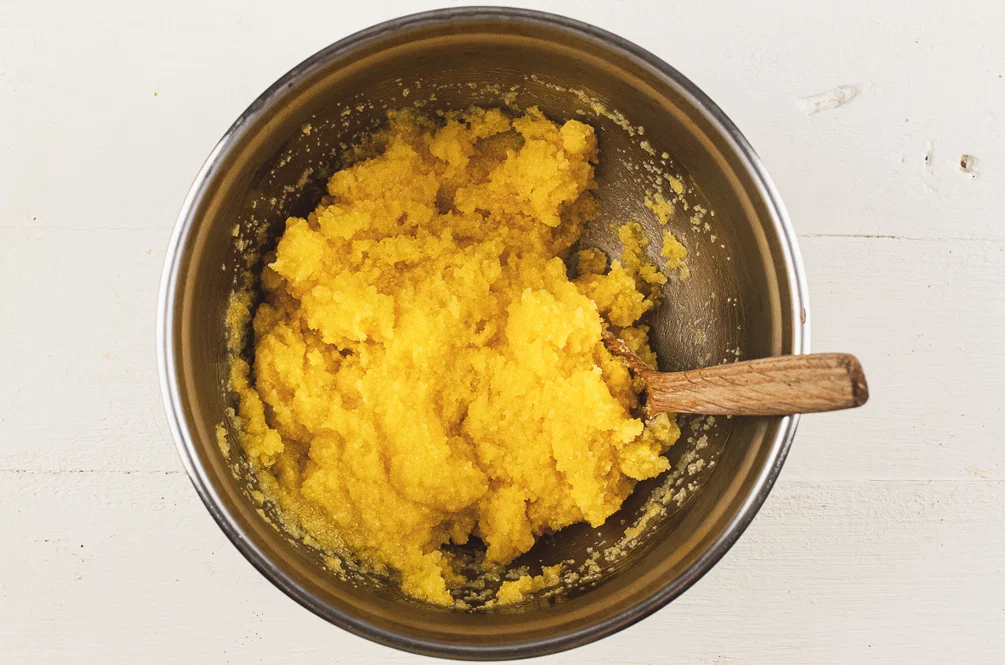 Ragú de berenjena con polenta