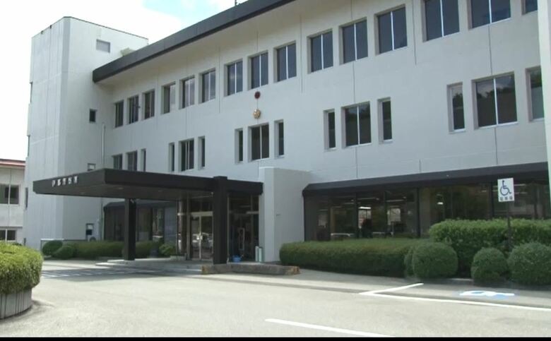 7500万円相当…金貨79枚を自宅敷地内に置く　80代男性がだまし取られる　警察官など名乗る相手から電話「金のコインを購入してください」「捜査員が取りに行くので、コインを外においてください」｜FNNプライムオンライン