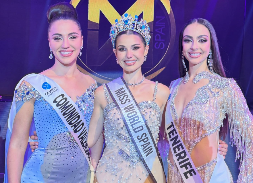 En el centro, Miss World Spain rodeada de sus dos damas de honor.
