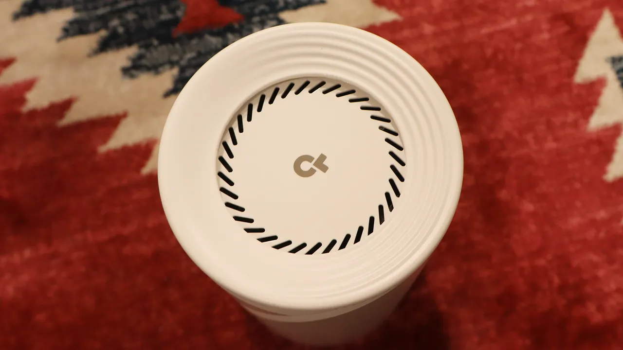 tp-link-deco-be77-image-2-vents.png