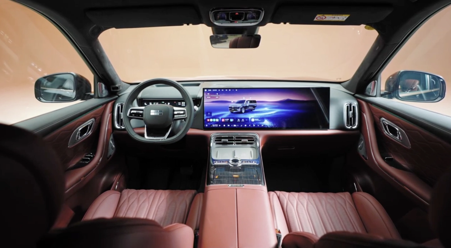 吉利银河 M9 黑金智曜版 SUV 上市:全新“玄夜鎏金”配色、搭载千里浩瀚 H7 方案,先享价 25.98 万元