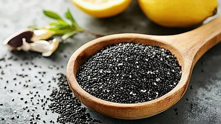 Añade al batido limón y semillas de chía