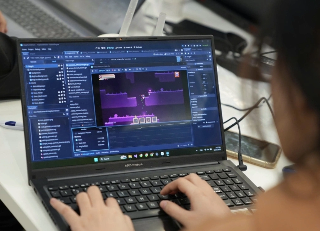 A student at the University of Information Technology, Vietnam National University, Ho Chi Minh City, in a game programming course. Photo courtesy of the university